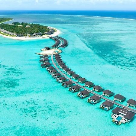 Готель Madifushi Private Island Meemu Atoll Екстер'єр фото