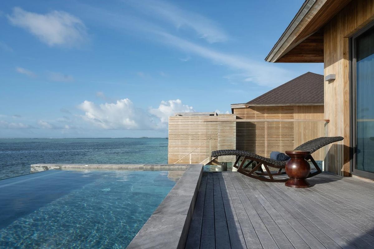 Готель Madifushi Private Island Meemu Atoll Екстер'єр фото